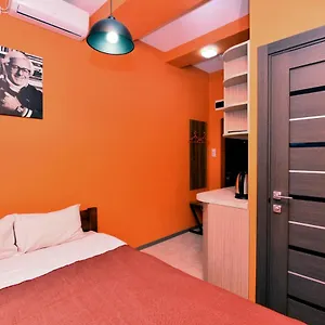 bradbury-apartment.hotels-of-kiev.com/